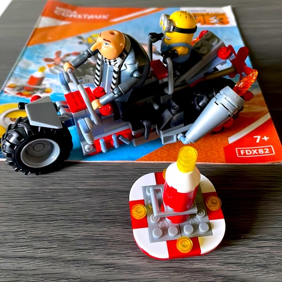 DESPICABLE ME 3 - GRU’S WATER MOTORBIKE - Picture 4 of 6